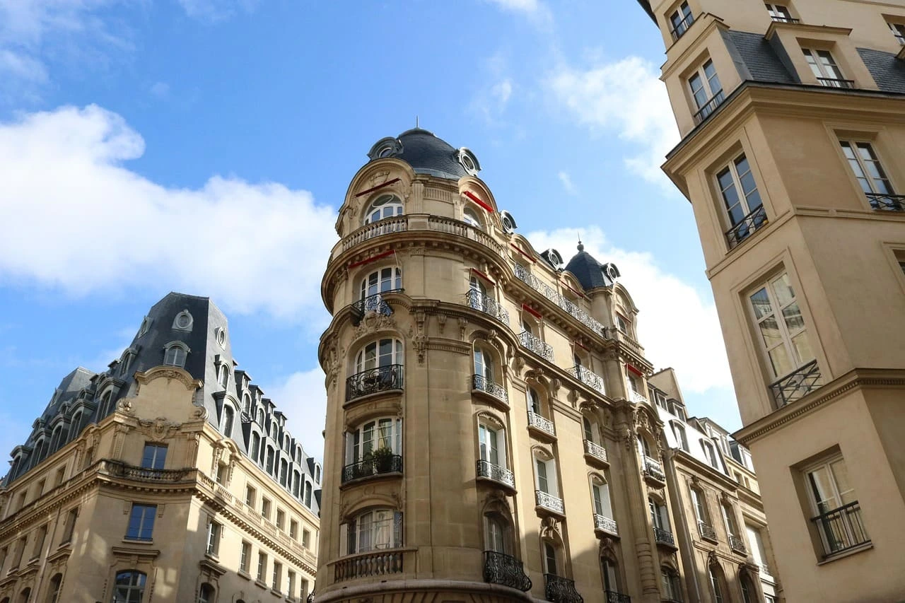gestion de sites multi-locataires paris